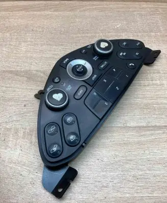 Nissan Primera Climate control unit 28395AV610
