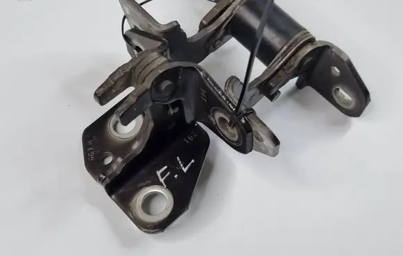 Jeep Grand Cherokee Front door hinge set 665AI