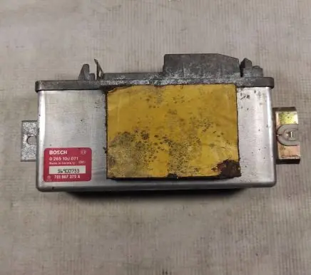 Volkswagen Transporter - Caravelle T4 ABS control unit/module 701907379A 56900755 0265100071