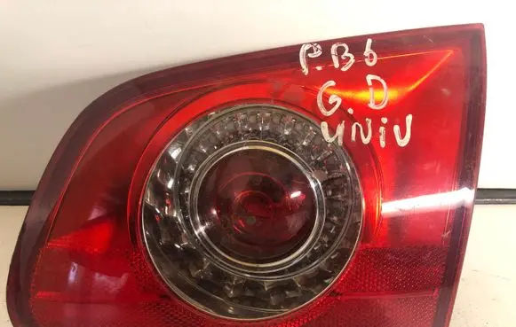 Volkswagen PASSAT B6 Tailgate rear/tail lights 27449002