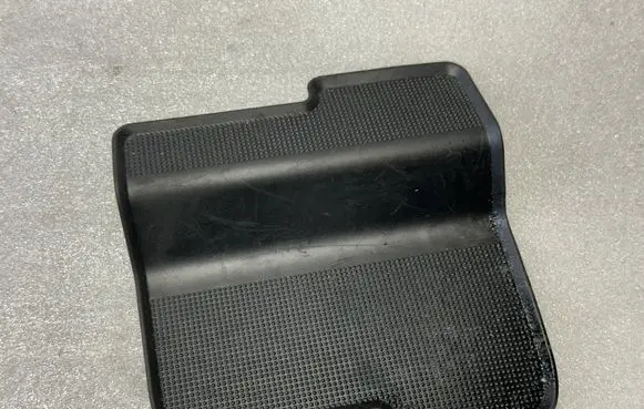 Porsche Cayenne (92A) Glove box pad 7P5863301