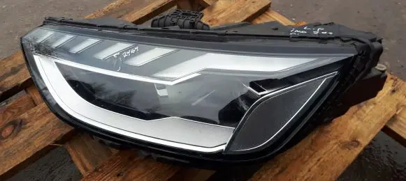 Audi A4 S4 B9 8W Headlight/headlamp 8W0941033E