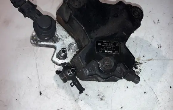 Hyundai Santa Fe Fuel injection high pressure pump 3310027400 0445010121