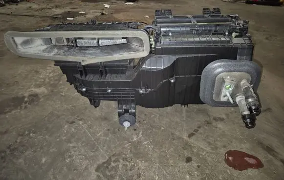 Opel Insignia B Interior heater climate box assembly 39159724