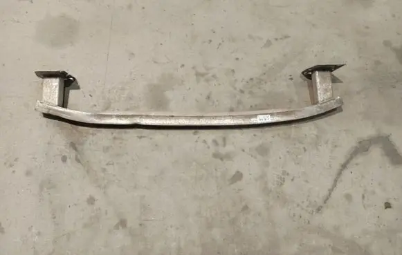 Renault Megane III Rear beam 