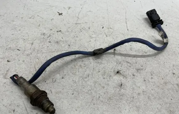 Volvo XC40 Lambda probe sensor 31697211
