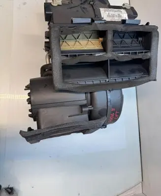 Ford Focus Interior heater climate box assembly 8M5119B555GB 8M5119B555CB 8M5119B555GG
