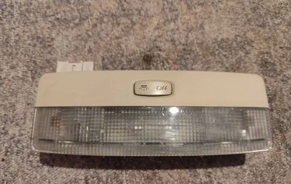 Renault Laguna II Rear seat light 8200003038