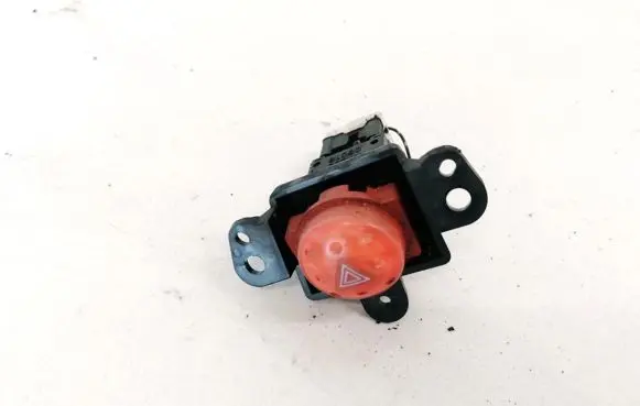 Nissan Almera Tino Hazard light switch 06016