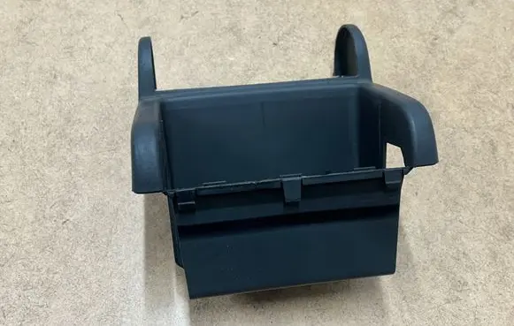 BMW 3 E46 Other center console (tunnel) element 51168218307 8218307 51168213682