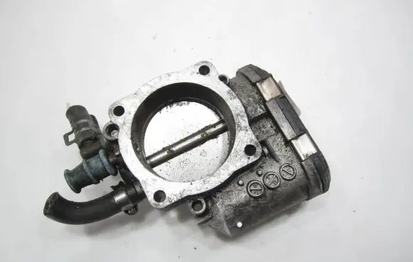 Audi A4 S4 B6 8E 8H Throttle valve 078133062B