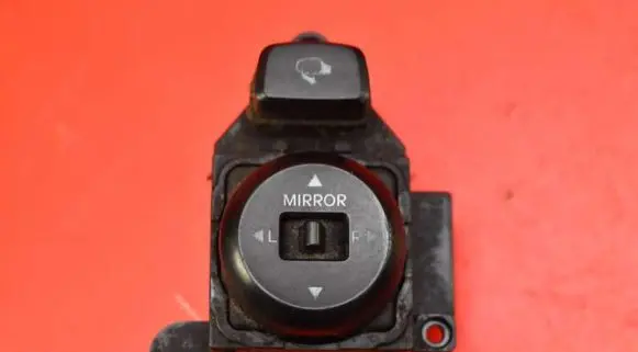 Hyundai i30 Mirror heating switch 