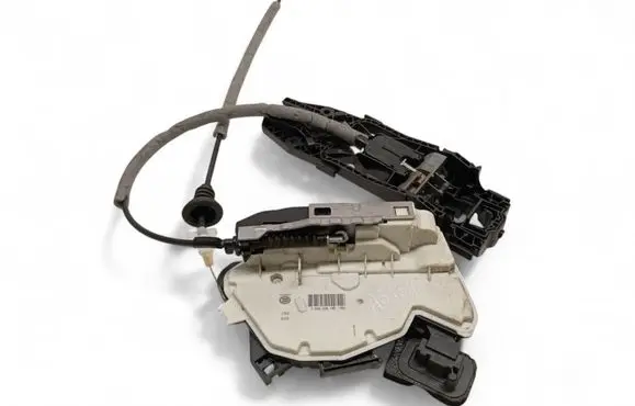Seat Leon (5F) Front door lock 5K1837016J