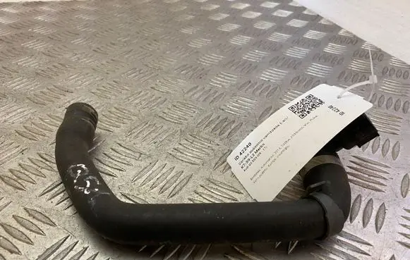 Audi Q5 SQ5 Engine coolant pipe/hose 8R0819332G