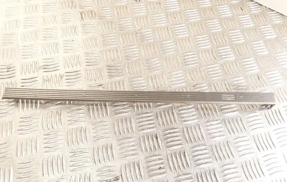 Nissan X-Trail T30 Panel trim 684118H300