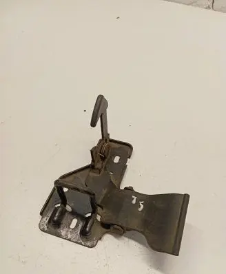 Volkswagen Transporter - Caravelle T5 Engine bonnet/hood lock/latch loop/hook 7H0823480A