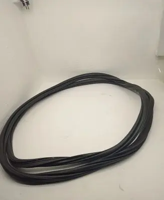 BMW X6 F16 Loading door rubber seal (on body) 7454915