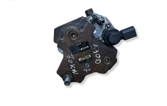 BMW 7 E65 E66 Fuel injection high pressure pump 7798333