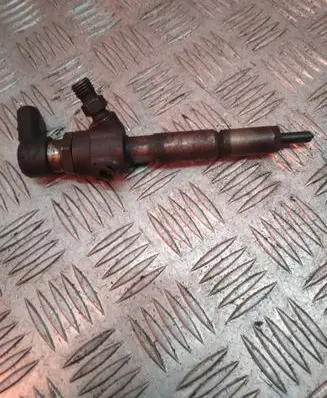 Ford Mondeo MK IV Fuel injector 4M5Q9F593AD