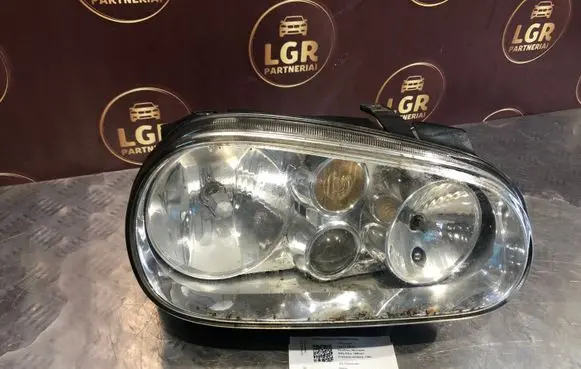 Volkswagen Golf IV Headlight/headlamp 1J1941016C 67736940