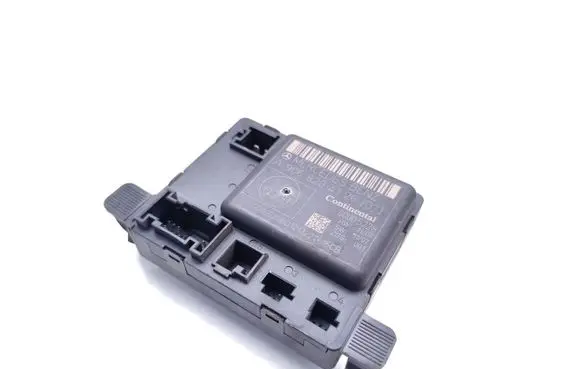 Mercedes-Benz Sprinter W906 Door control unit/module A9068204126