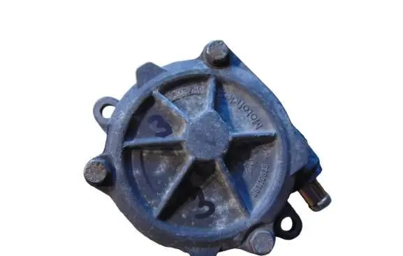 BMW 5 E39 Vacuum pump 2249939