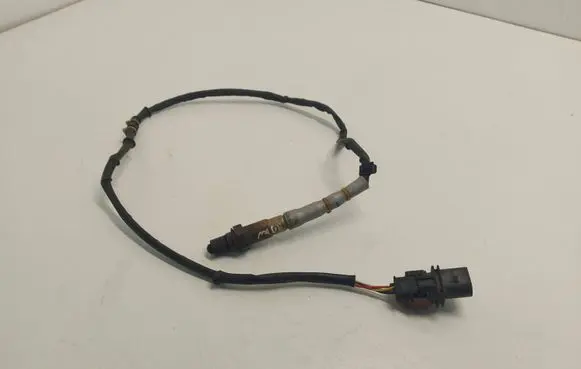 Volkswagen PASSAT CC Lambda probe sensor 06f906262