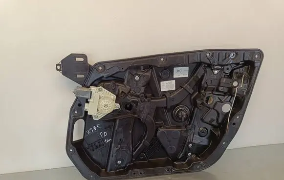 Mercedes-Benz C W205 Sliding door window regulator with motor A2050061499 A2055408740 A2050047599