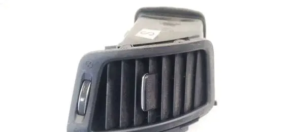 KIA Sorento Dash center air vent grill 974102P000 97410-2P000