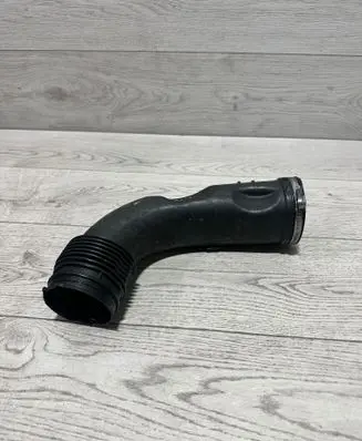 BMW 4 F32 F33 Turbo air intake inlet pipe/hose 8512381 70529005 10991213