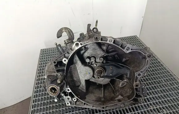Peugeot 307 Manual 5 speed gearbox 20DM39