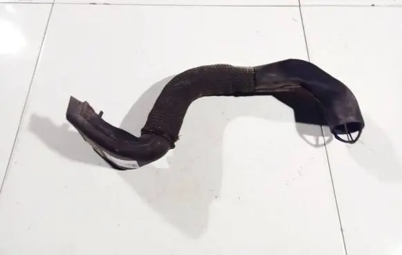 Ford Focus Air intake hose/pipe 98ab9e635 98ab-9e635