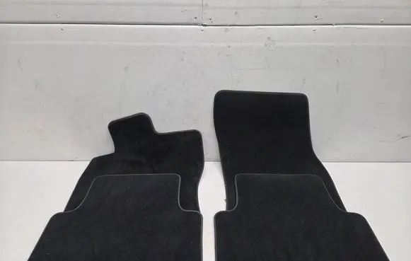 Volkswagen Tiguan Car floor mat set 5NB863011 12022020 19102015