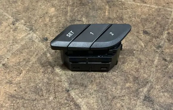 BMW 3 G20 G21 Seat control switch 9680402