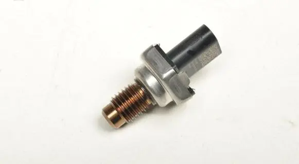 Volvo XC40 Fuel pressure sensor 31478397