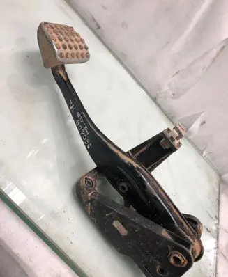 Mercedes-Benz CLA C117 X117 W117 Brake pedal A2462900019