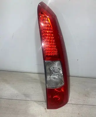 Volvo V70 Rear/tail lights 160986