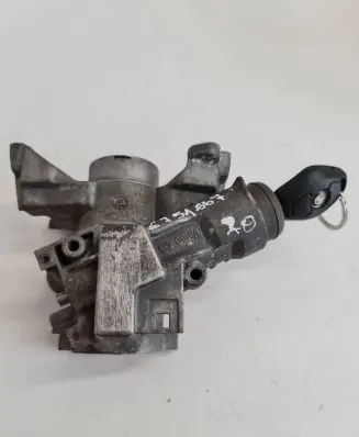 BMW 5 E39 Ignition lock 19815