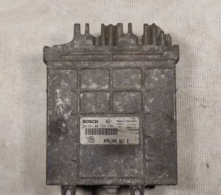 Volkswagen II LT Engine control unit/module 074906021Q 28SA3172 0281001593