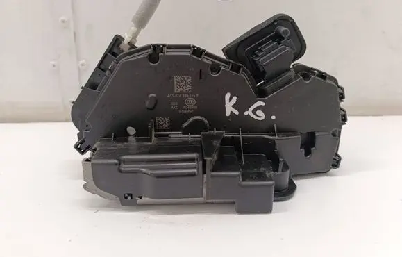 Audi Q4 Sportback e-tron Rear door lock 5TA839015T