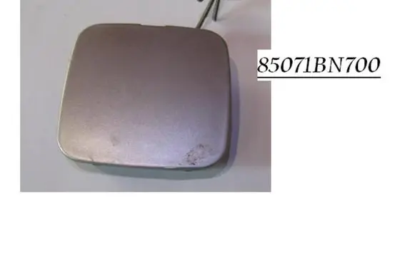 Rear bumper row hook cap/cover