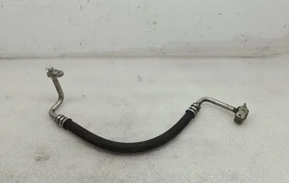 KIA Sorento Air conditioning (A/C) pipe/hose