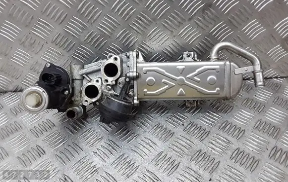 Skoda Octavia Mk2 (1Z) EGR valve cooler 6nu358167