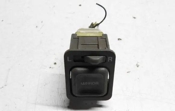 Honda CR-V Wing mirror switch 1834981