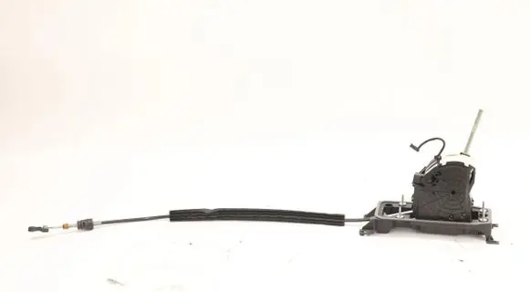 Volkswagen Touran III Gear shifter/selector 5QB713023E
