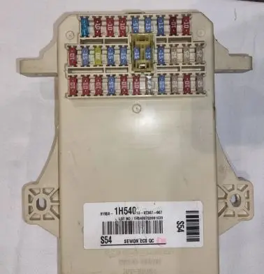 KIA Ceed Fuse module 919501H54010 919502H500
