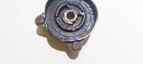 Saab 900 Coil spring mount 4544276