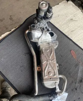 Volkswagen Polo V 6R EGR valve 0280751016
