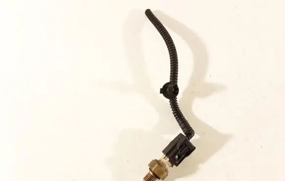 Coolant temperature sensor