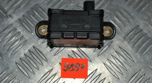 Volvo V70 Yaw turn rate sensor 30667843AA